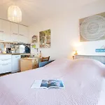 Daire Les Louvans-6 By Interhome *