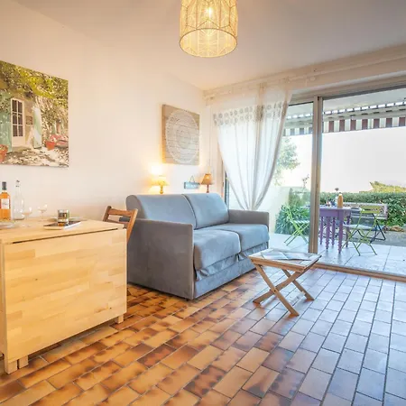 Les Louvans-6 By Interhome *